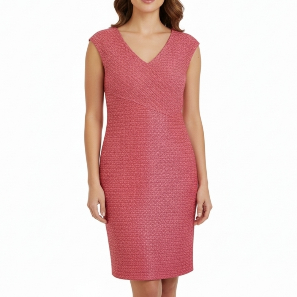 St. John Pink Red Textured Knit Sheath Dress Size 16 Shimmery Classic Chic‎